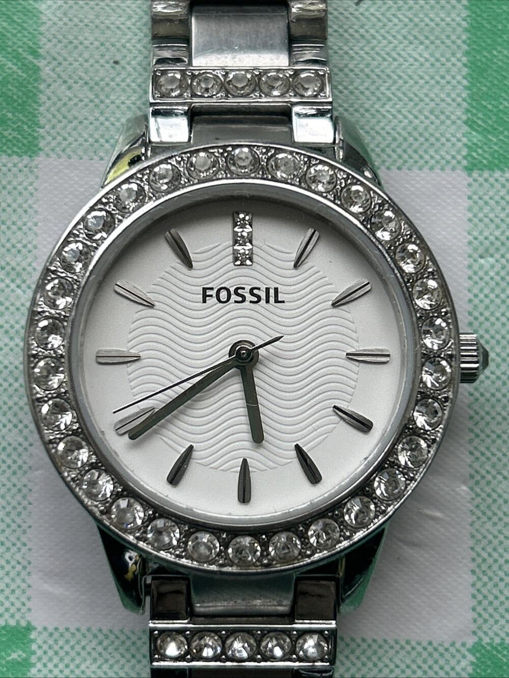 Fossil ES-2362 Silver Tone Women’s Watch